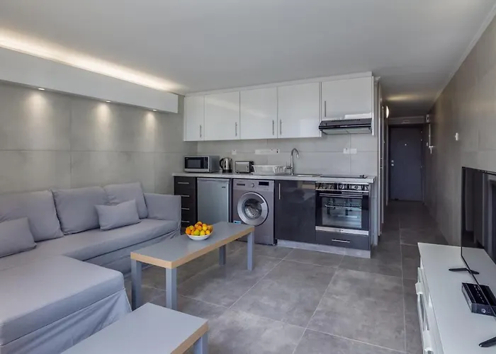 Gevoni Deluxe Ayia Napa