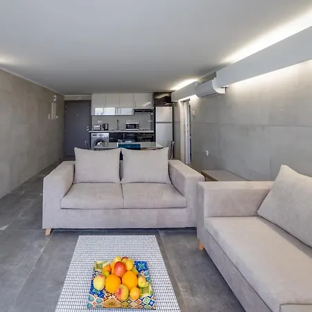 Gevoni Deluxe Apartman Ajía Nápa