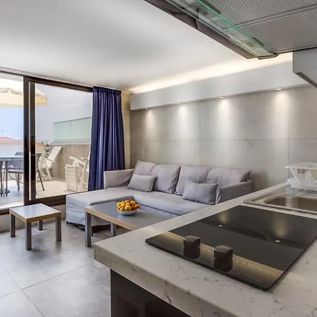 Apartman Gevoni Deluxe Ajía Nápa