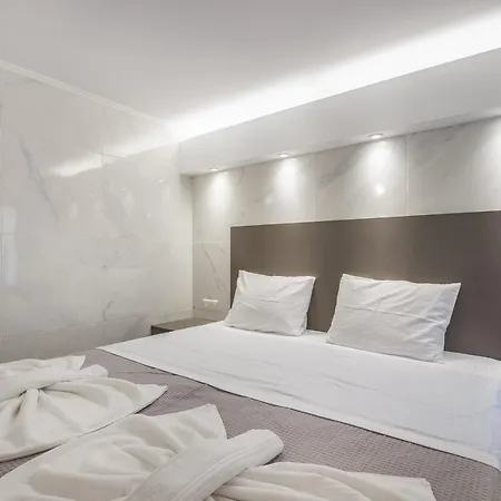 Gevoni Deluxe Apartman *